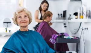 Saskatoon Senior Hairstyling Services