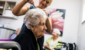 Saskatoon Senior Home Beauty Services
