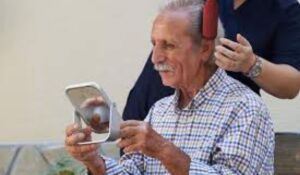 Senior-Friendly Hairstyling Saskatoon