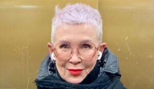 Senior-Friendly Hairstyling Saskatoon